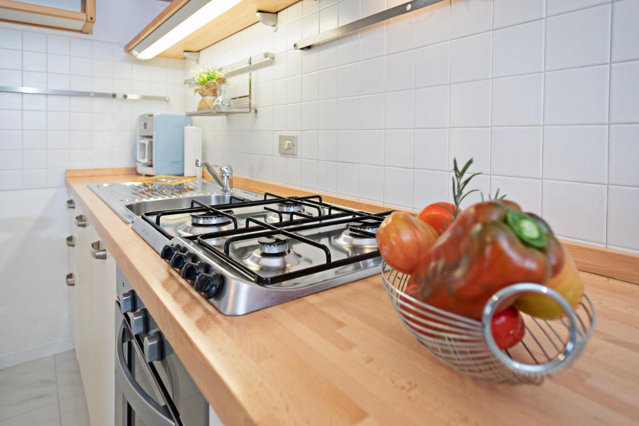 Apartment Ortensia - Regarda Travel Lazise Exterior foto