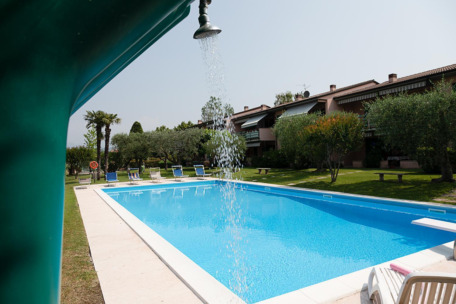 Apartment Ortensia - Regarda Travel Lazise Exterior foto